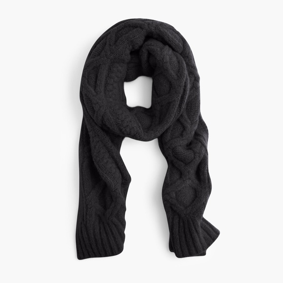 New J.Crew Oversized Cable Knit Scarf - Picture 6 of 7
